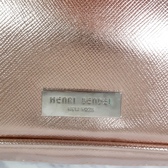 Henry Bendel rose gold leather jewelry case - Picture 12 of 14